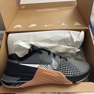 NEW Nike Metcon 8 Men’s Sneakers